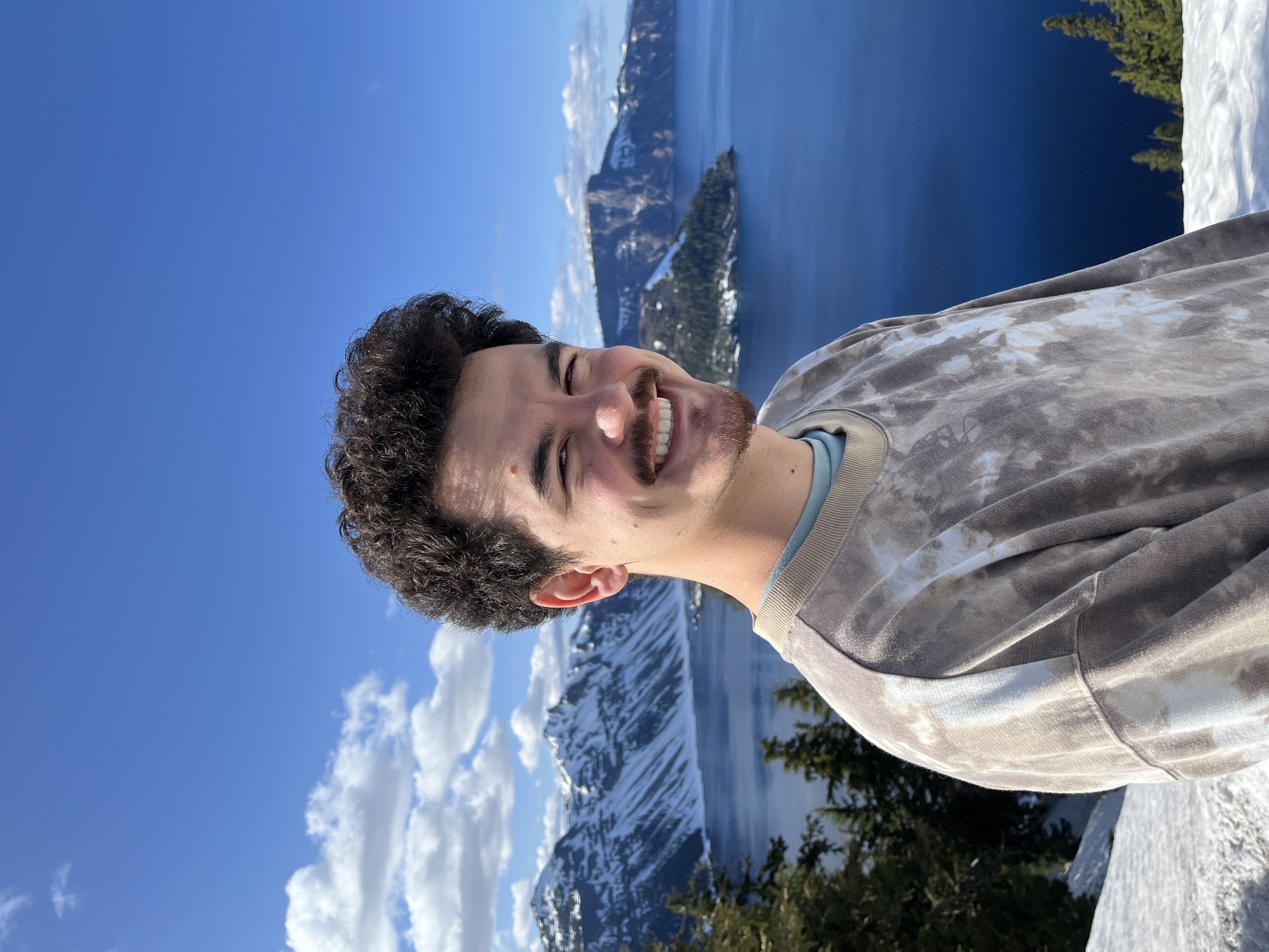 Tigris Mendez Professional Headshot